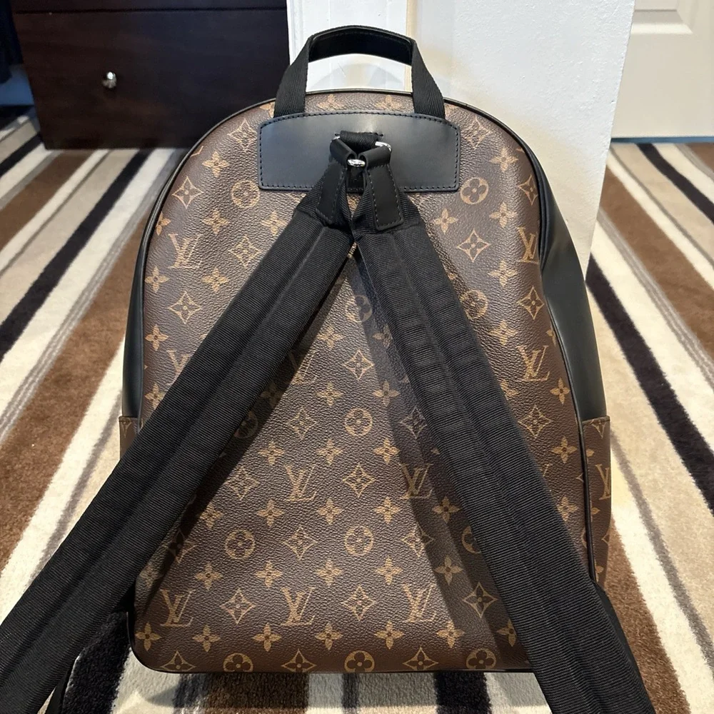Louis Vuitton Josh Backpack - Picture 4 of 8
